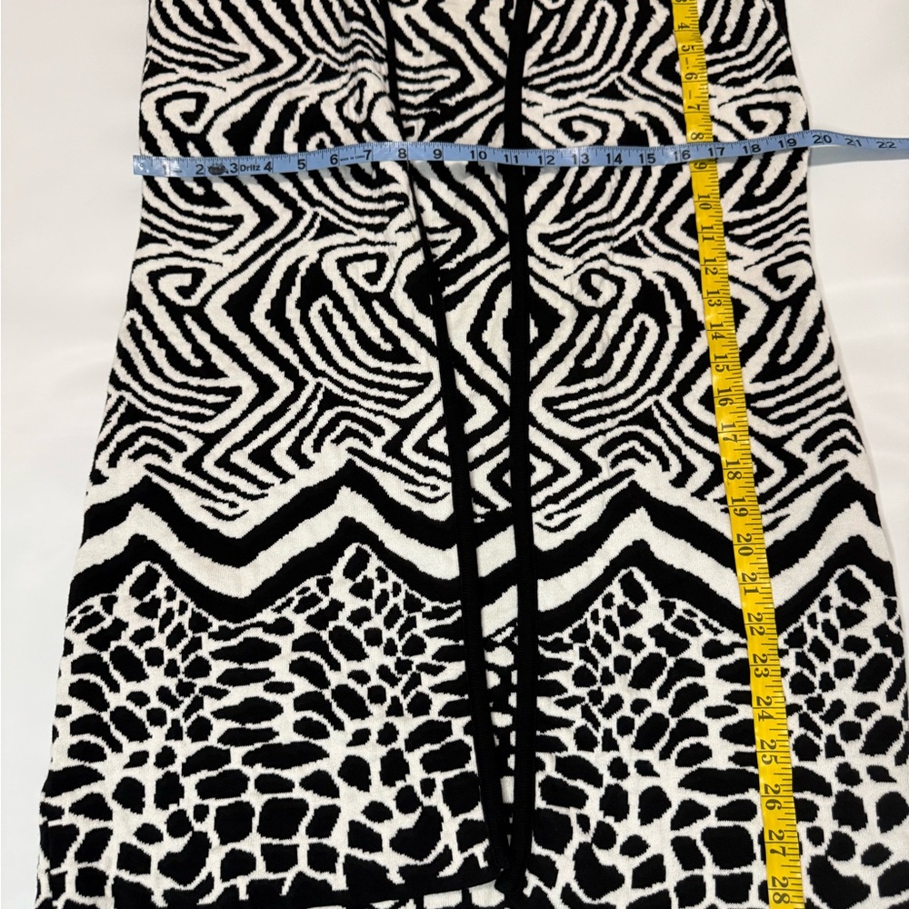 Chico's Mixed Animal Print Longline Open Front Sweater Vest in size large (2) - Picture 5 of 8